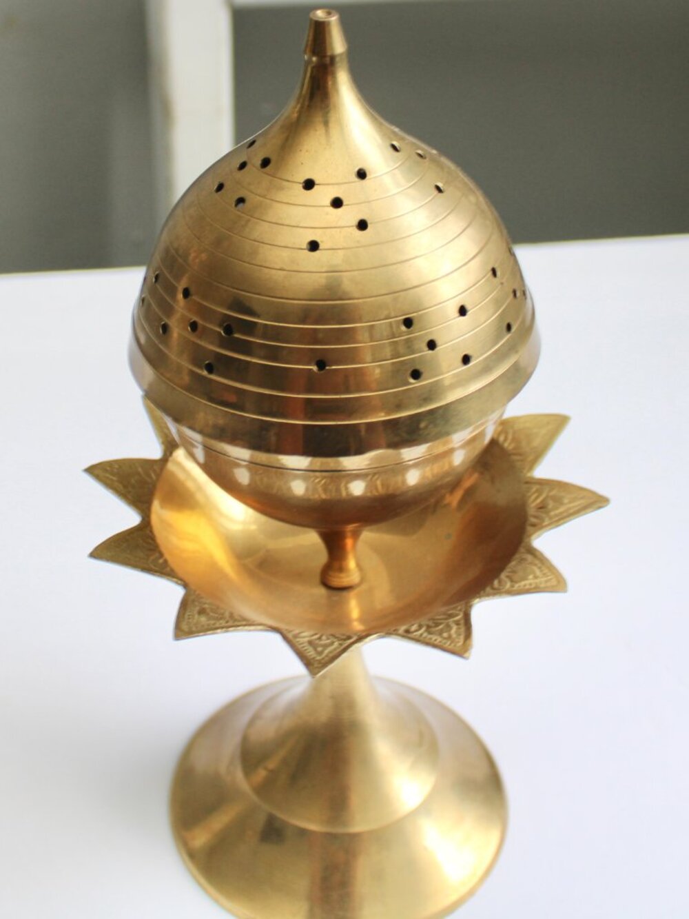 Vintage Large Gold Brass Lotus Beehive Pedestal Incense Holder Burner - Picture 2 of 7